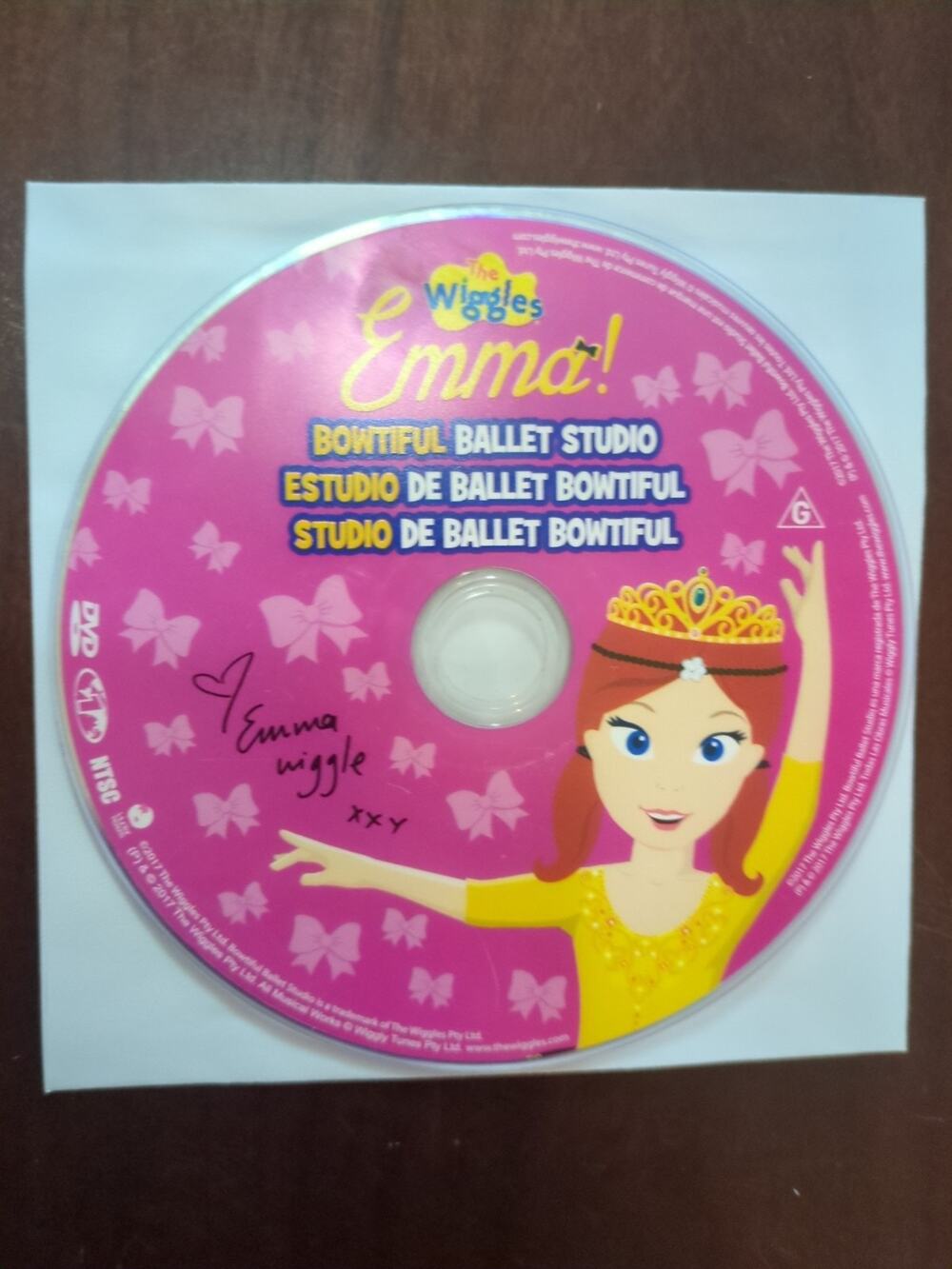 wiggles emma bowtiful ballet studio dvd disc only